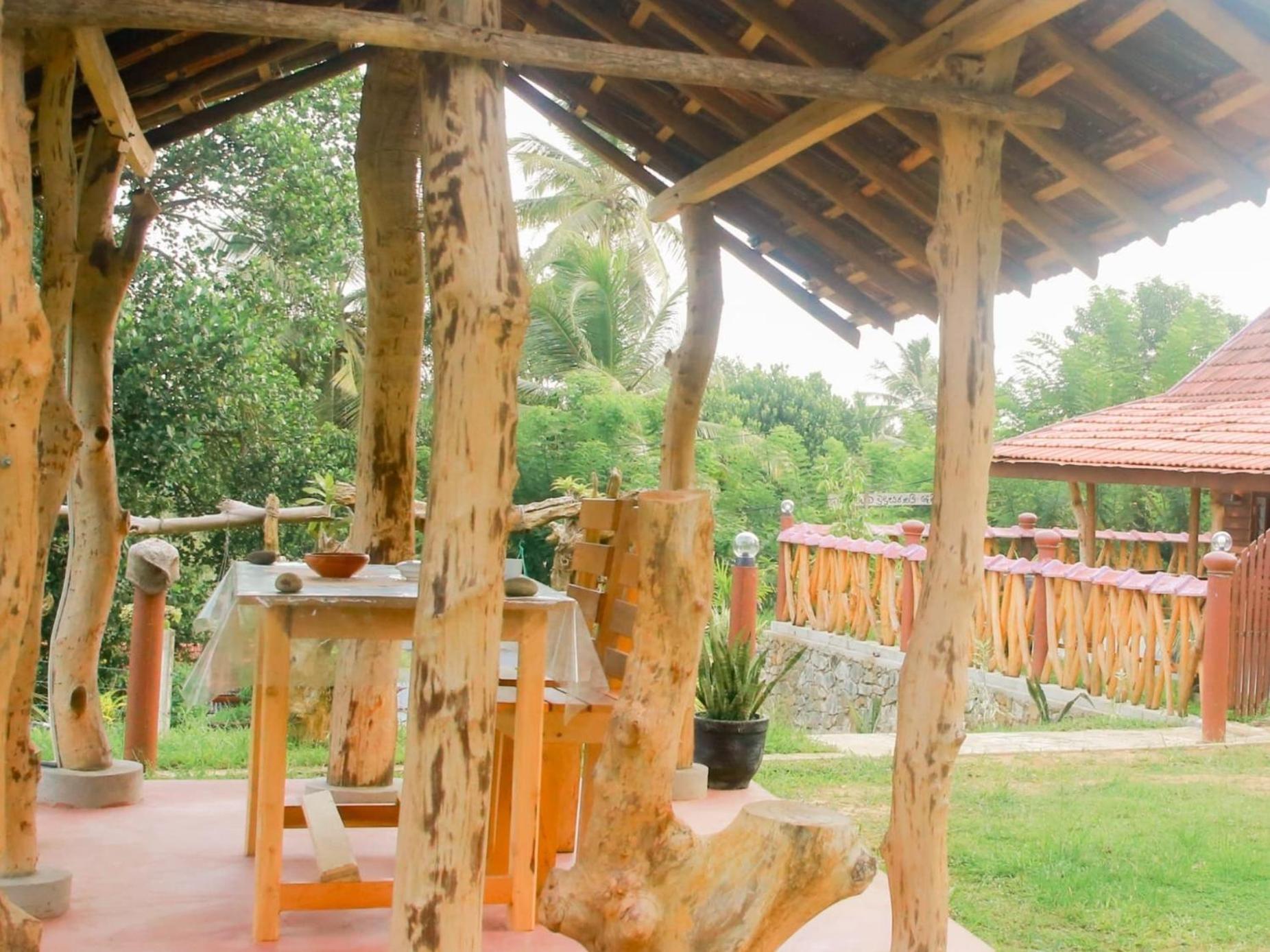 Blue Ocean Tree House Hiriketiya Villa ดิคเวลลา ภายนอก รูปภาพ