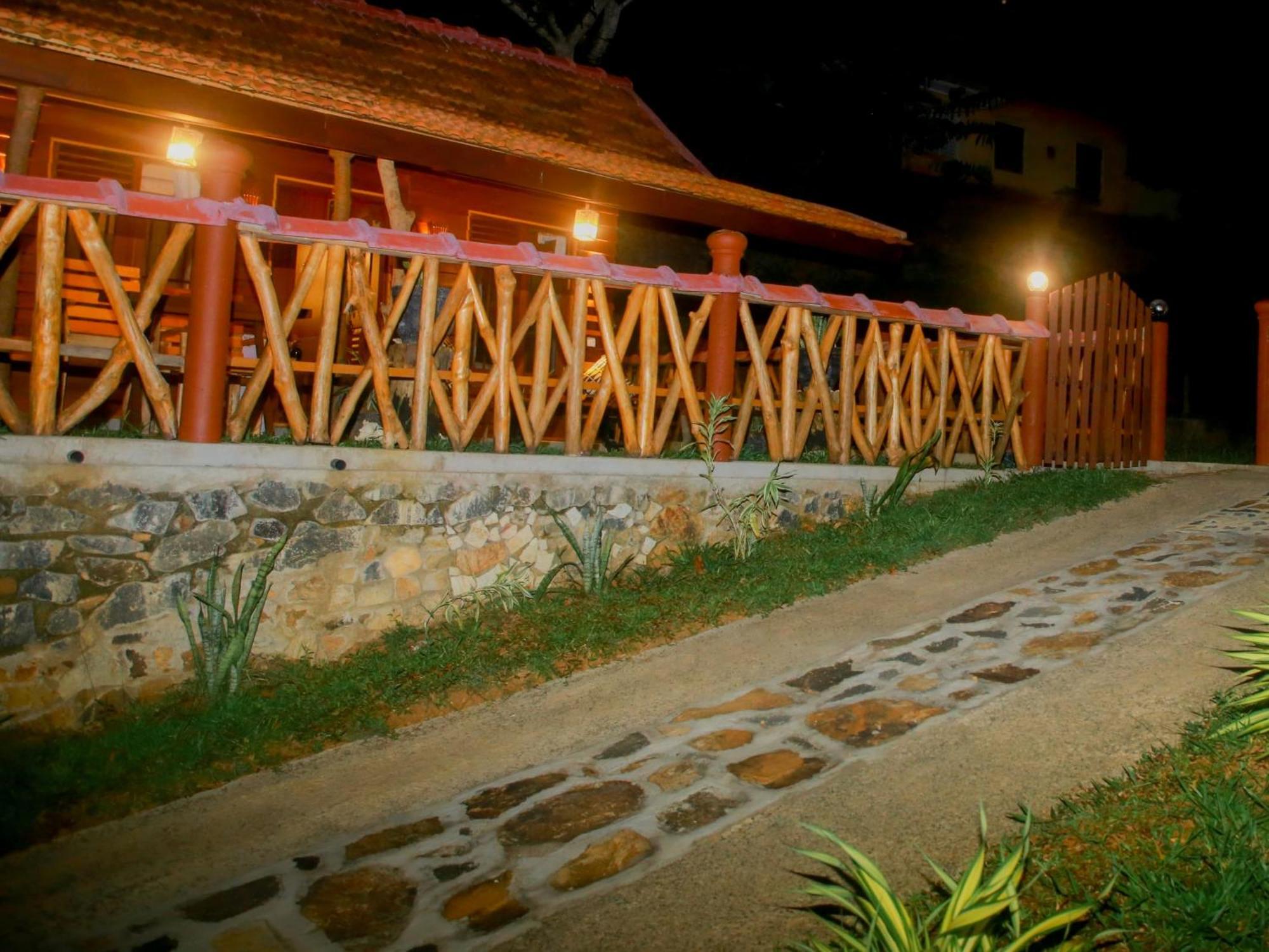 Blue Ocean Tree House Hiriketiya Villa ดิคเวลลา ภายนอก รูปภาพ