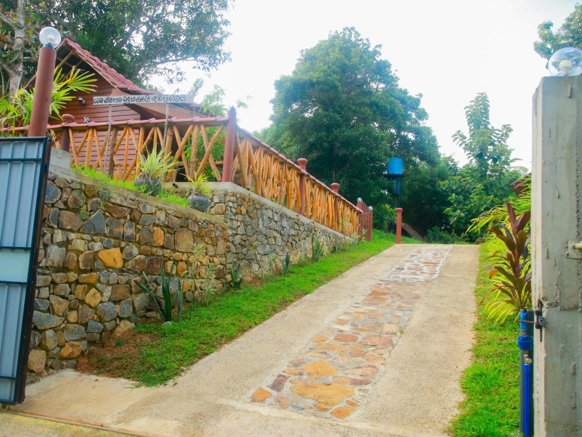 Blue Ocean Tree House Hiriketiya Villa ดิคเวลลา ภายนอก รูปภาพ