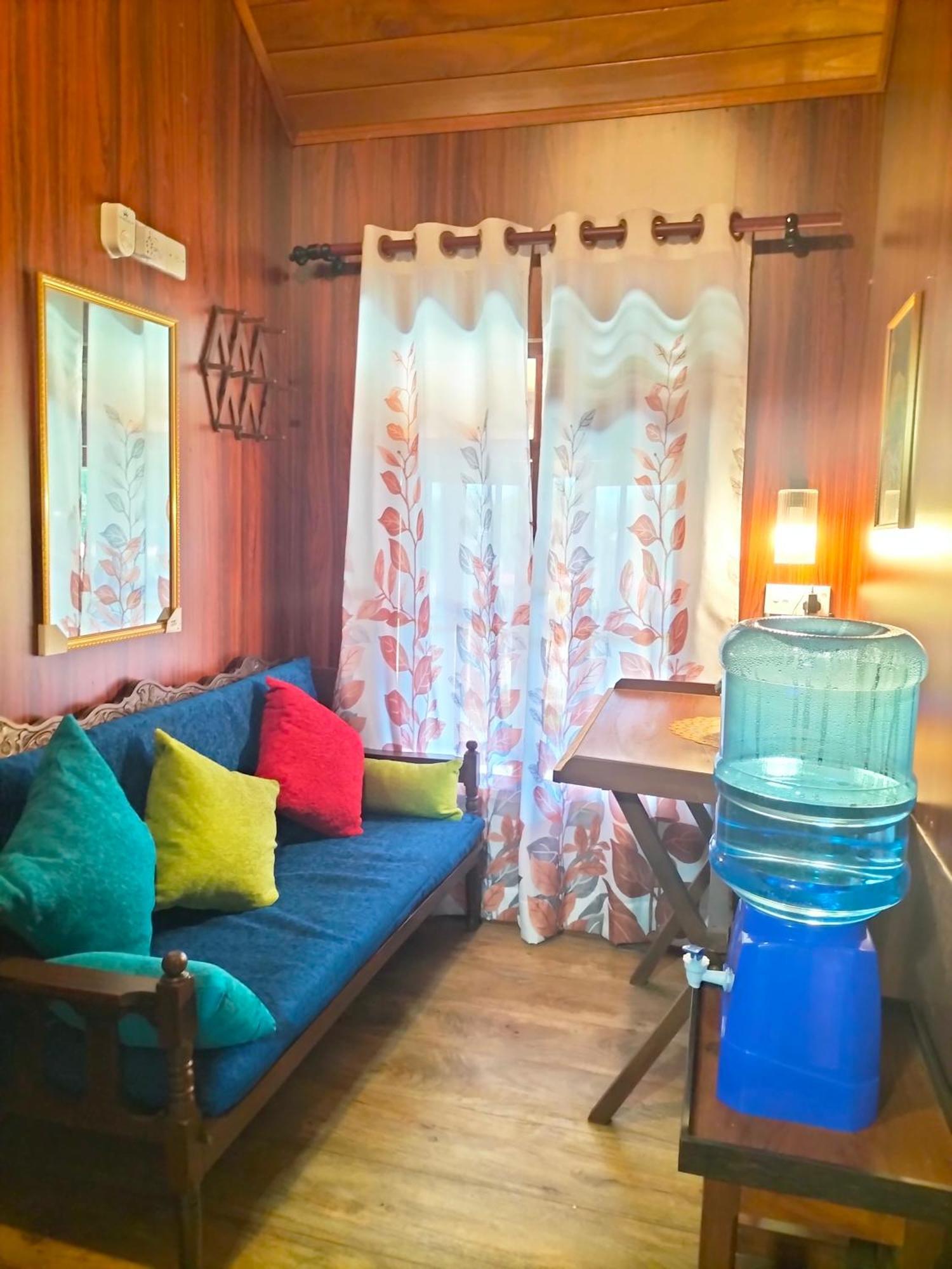 Blue Ocean Tree House Hiriketiya Villa ดิคเวลลา ภายนอก รูปภาพ