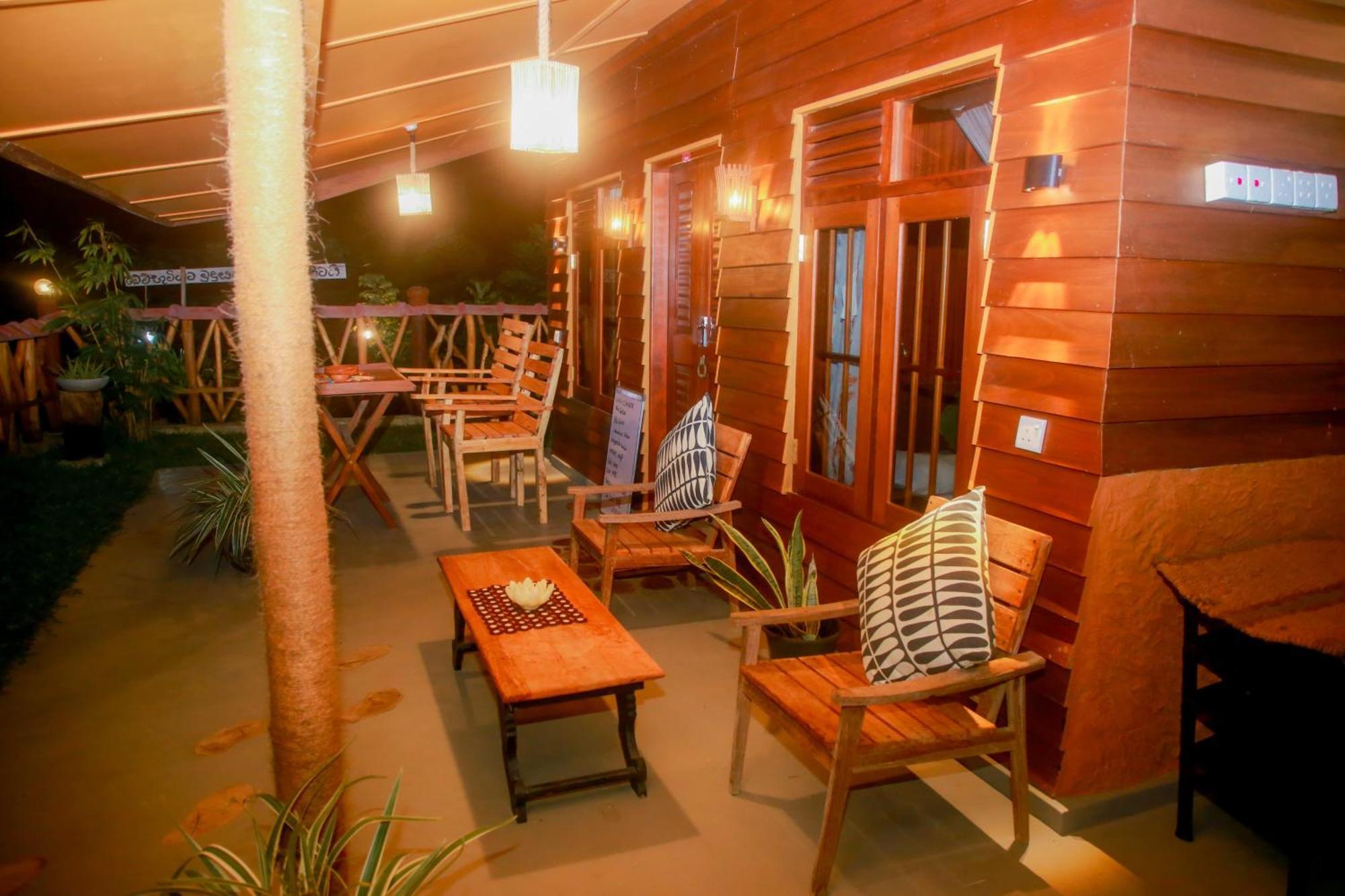 Blue Ocean Tree House Hiriketiya Villa ดิคเวลลา ภายนอก รูปภาพ